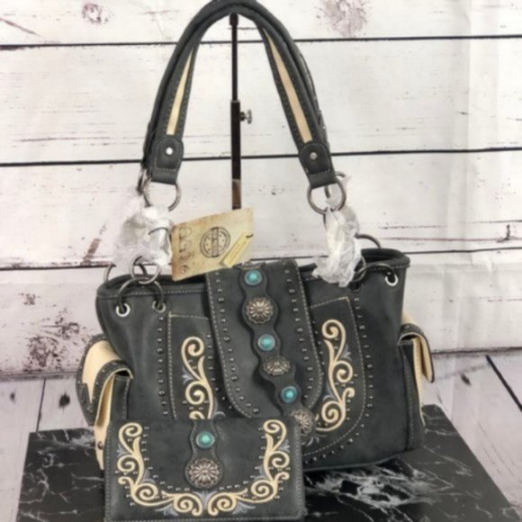 Montana West Handbags - Montana West Concho Concealed Carry Satchel